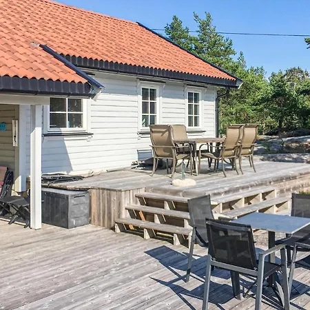 Holiday home Four-bedroom In *