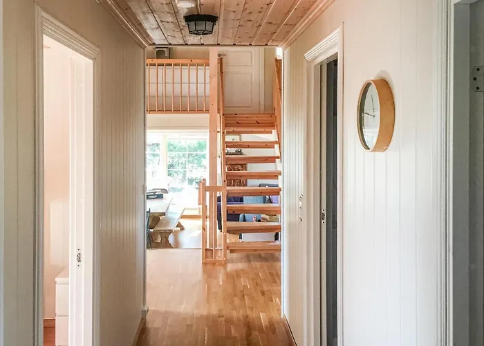 Four-bedroom In Dom wakacyjny *